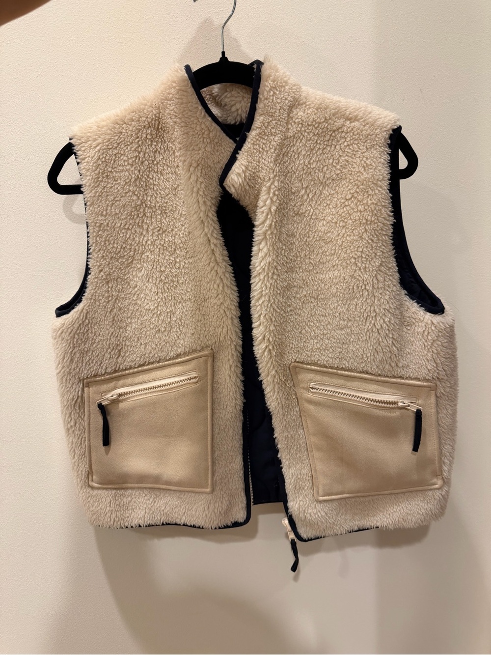 MOTHER Cream Sherpa Zip Vest - Lightweight Layering